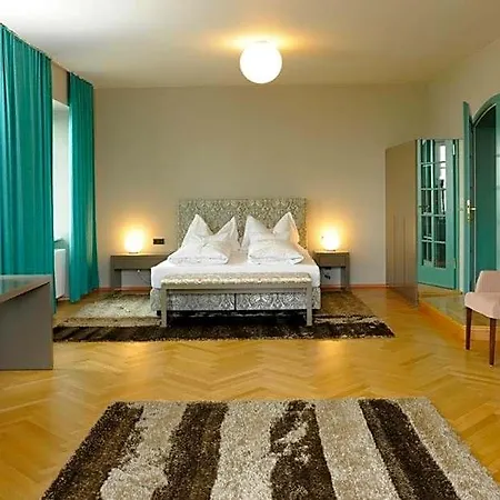 Jaglhof Hotel